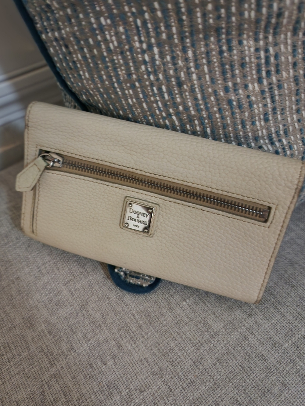 Dooney & Bourke Cream Leather Continental Wallet